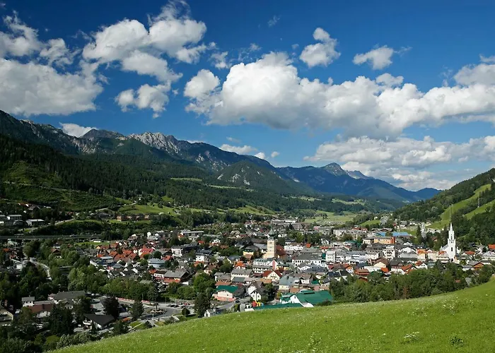 公寓 Helga 斯拉德明