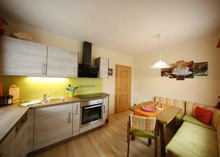 Helga 公寓 斯拉德明